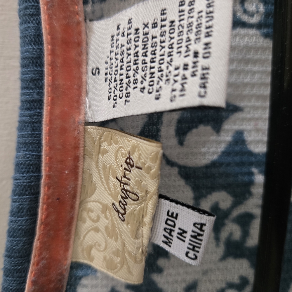 Blue Patterned Shirt - Picture 2 of 3
